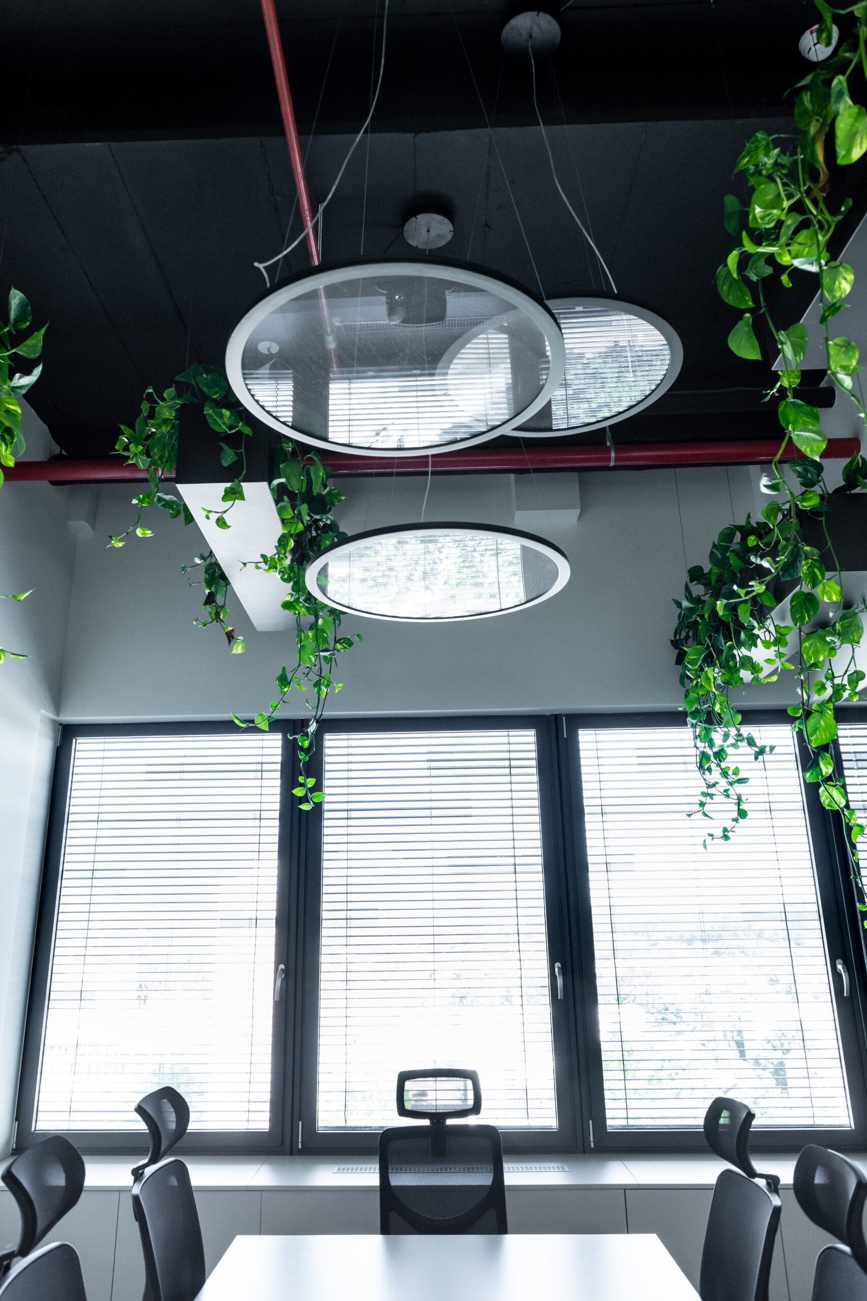 EOS Circular turned-off by LED Luks in RIMO office